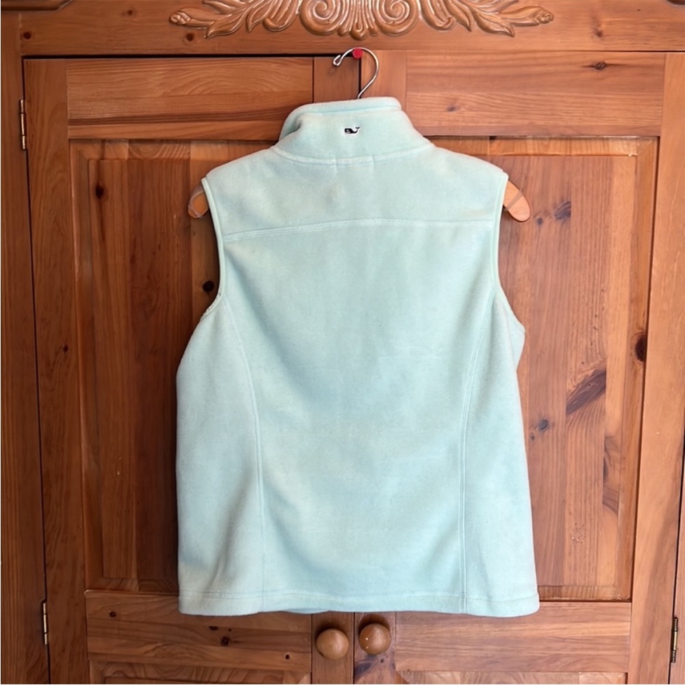 Vineyard Vines Westerly Fleece Vest - Picture 2 of 3